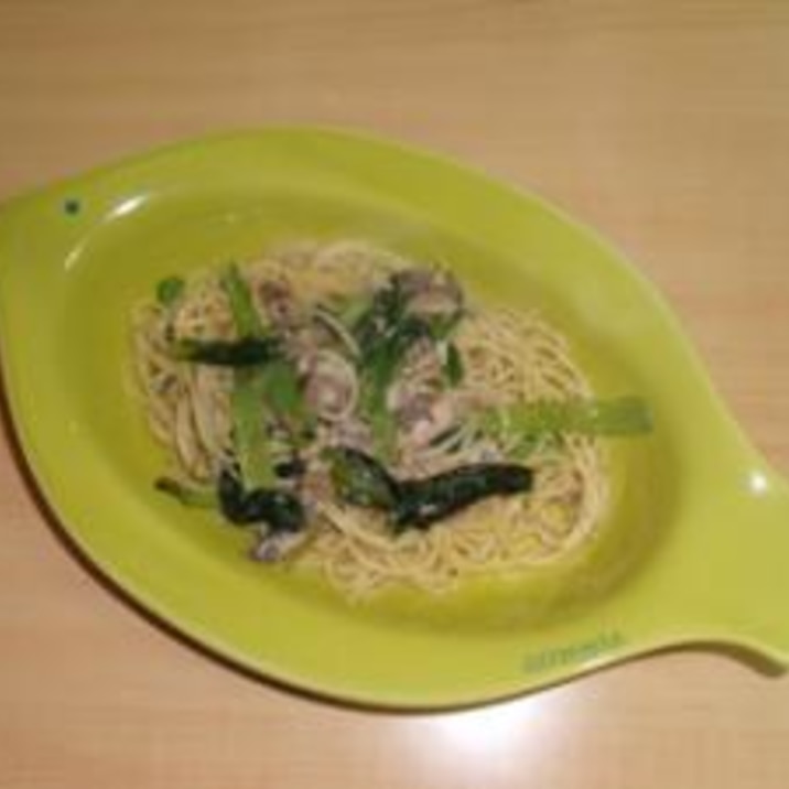小松菜とオイルサーディンの簡単パスタ